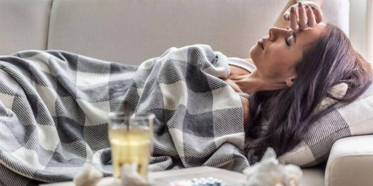 Cómo han cambiado los síntomas del COVID-19 con las nuevas variantes y cuáles son ahora los más comunes