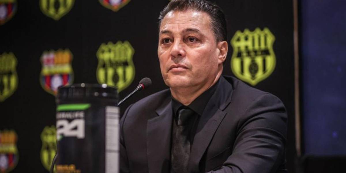 Carlos Alfaro Moreno: “El entorno de Javier Rabanal está permanentemente preocupado de Barcelona SC”