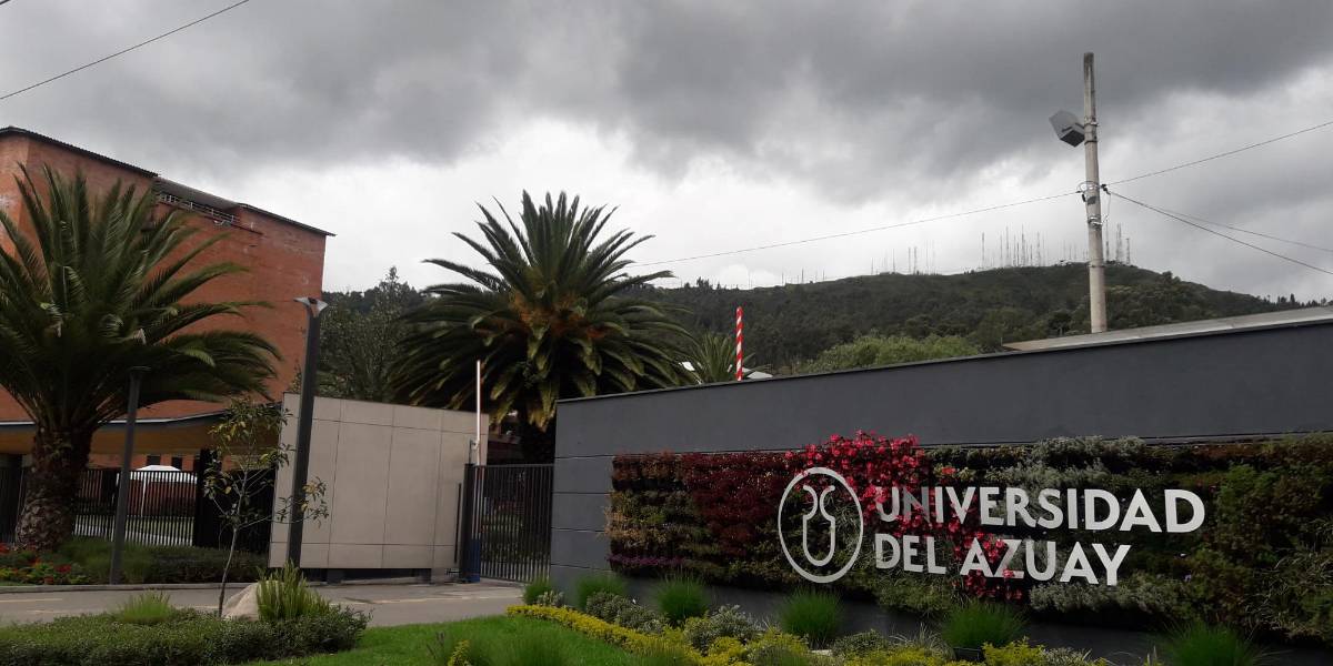 Censuran que Gobierno de Ecuador recorta 213 millones dólares a universidades