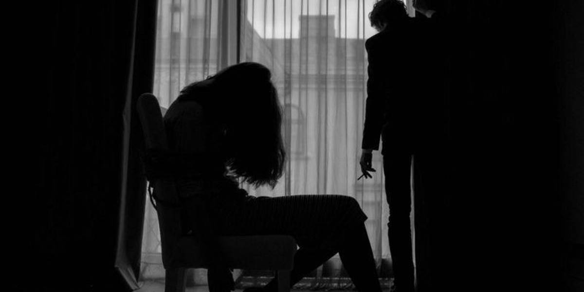 Aunque pegue o mate, marido es: el testimonio de la expareja de un pandillero y traficante de drogas de Durán