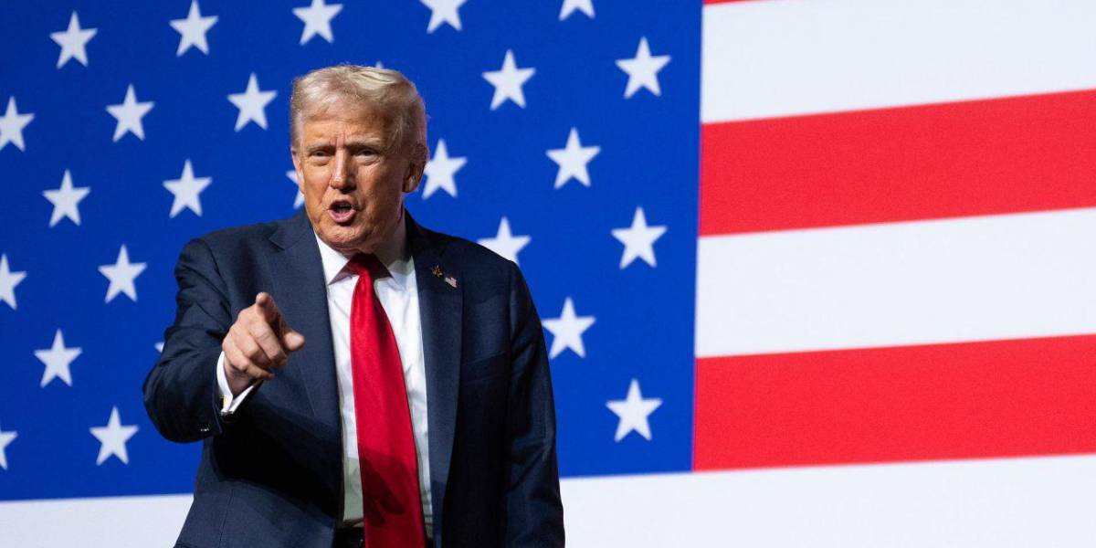 Donald Trump asegura que el presidente de la FIFA apoyaría cambiar las sedes del Mundial por inseguridad