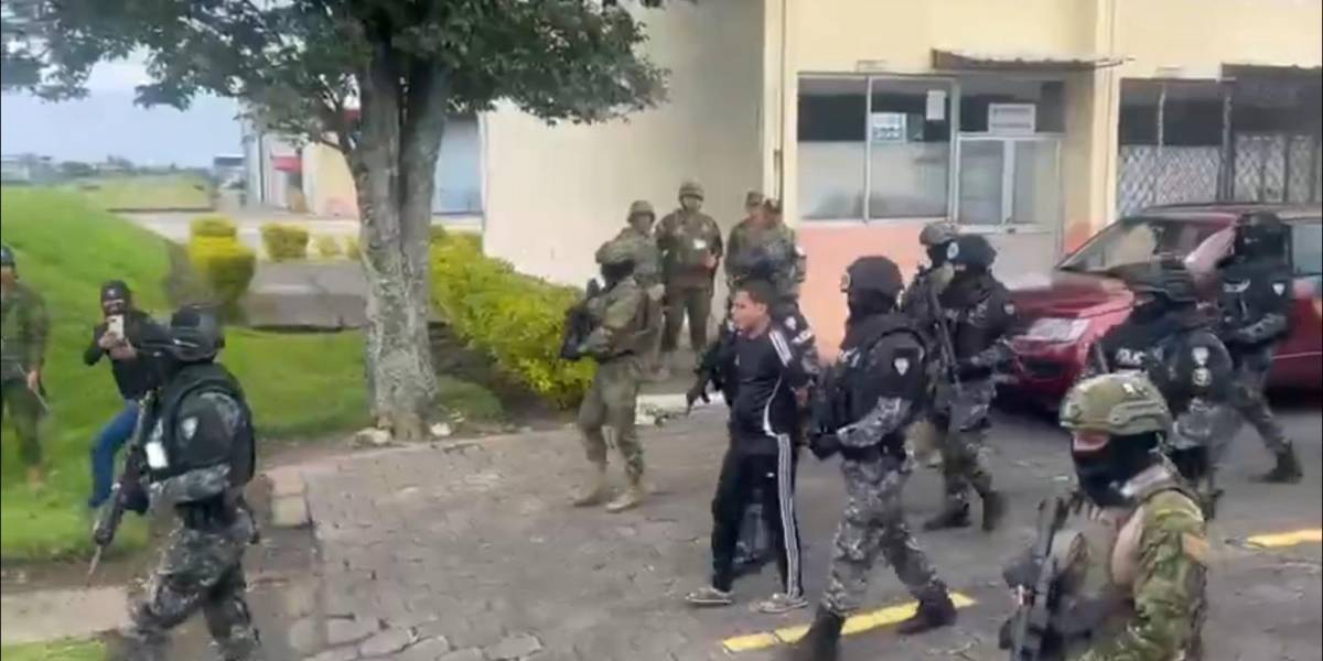 Alias Chamo, sicario de Los Lobos, fue detenido en Pichincha