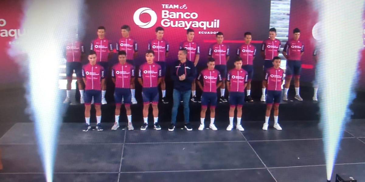 Presentan al Team Banco Guayaquil, conformado por ciclistas ecuatorianos