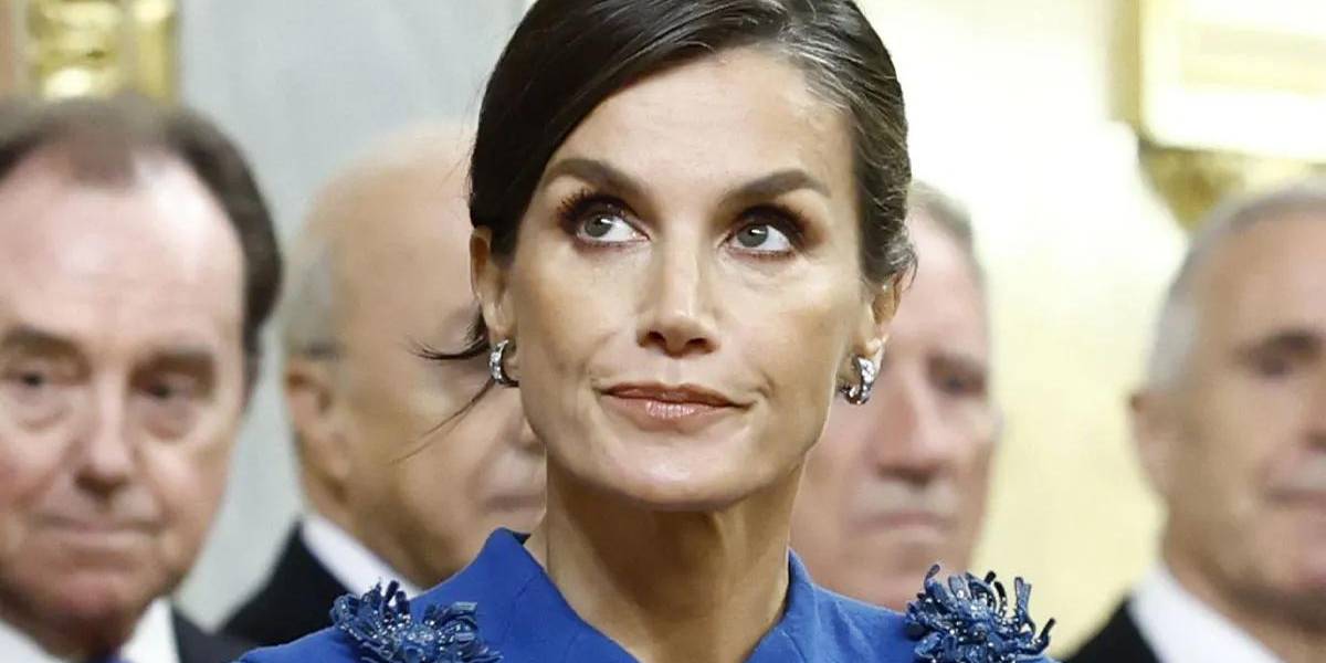 La reina Letizia sufre una dolencia que la obligó a dar una imagen pública nunca antes vista