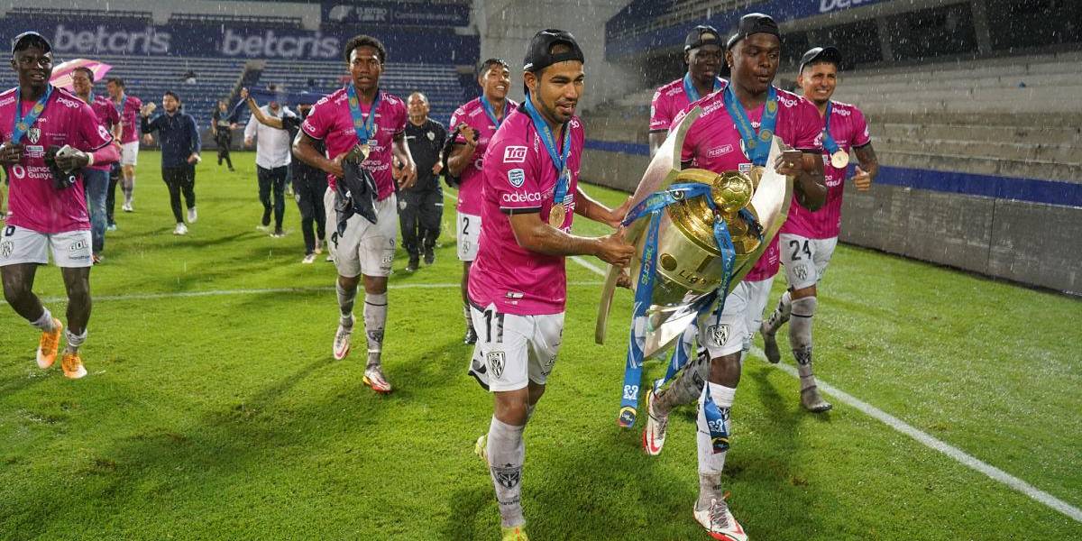 Polémico gesto de celebración de Junior Sornoza se viraliza en redes sociales