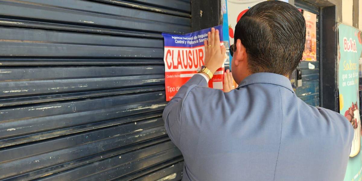 Arcsa clausuró una distribuidora de alimentos infestada de plagas en Guayaquil