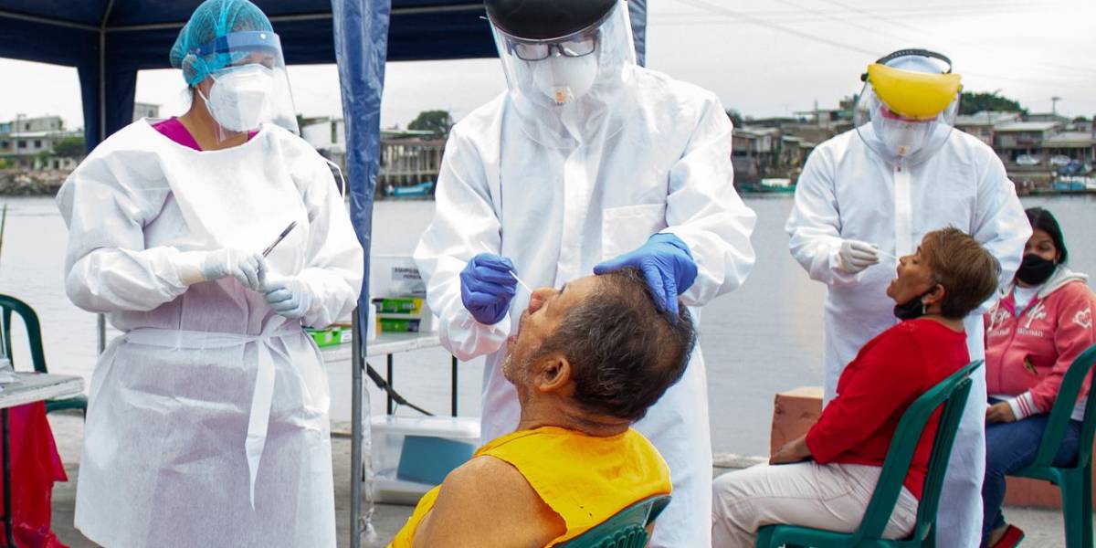 Aumentan casos de pacientes reinfectados al poco tiempo