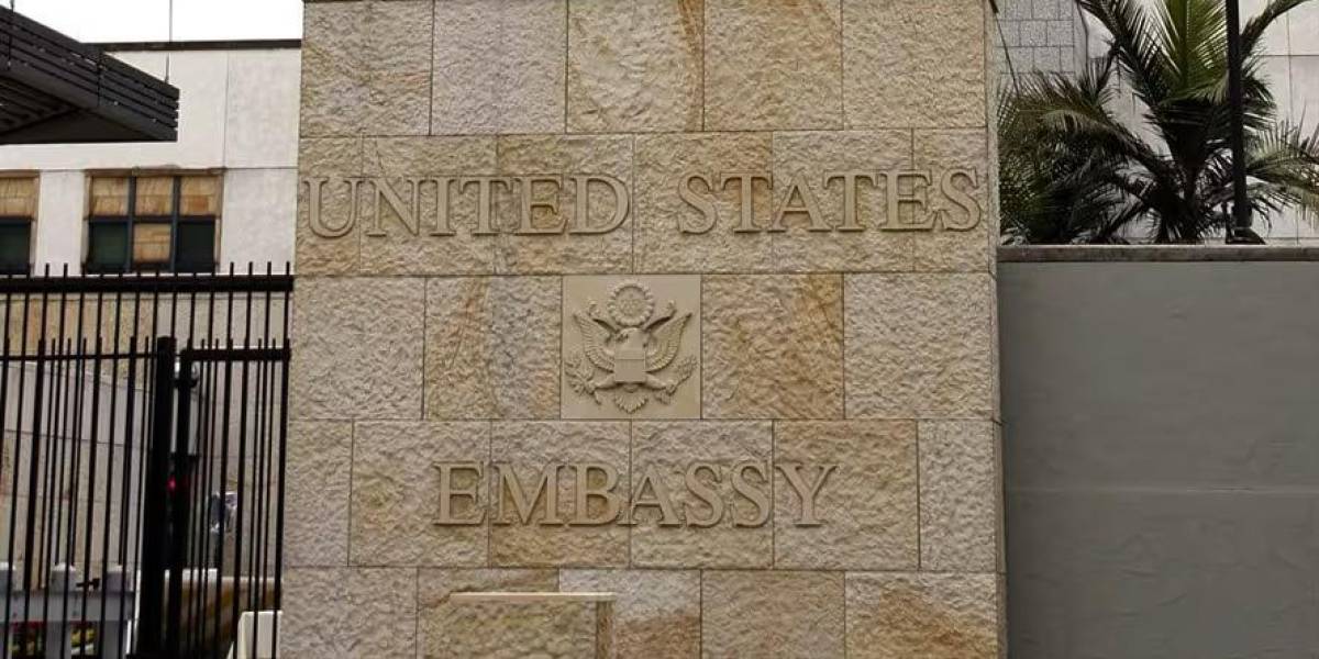 La Embajada de EE. UU. en Colombia cancela citas para visas tras tensiones diplomáticas