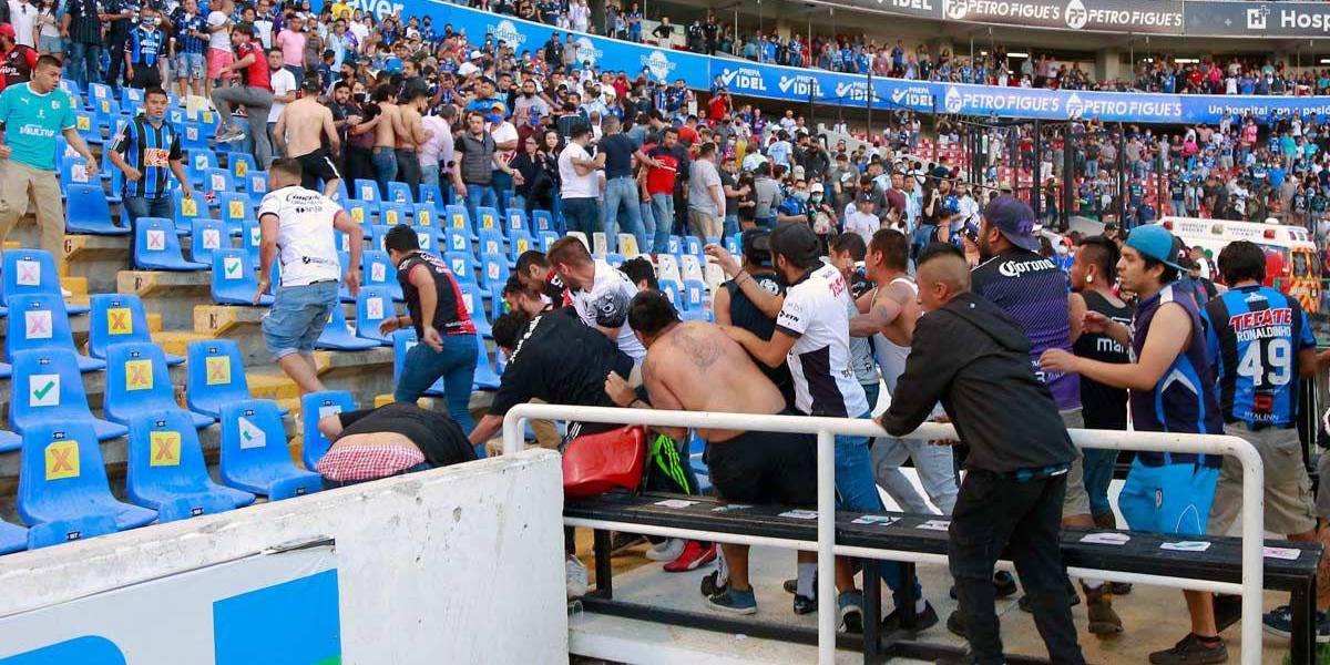 Según autoridades mexicanas, riña entre hinchas, no dejó muertos, pero sí decenas de heridos