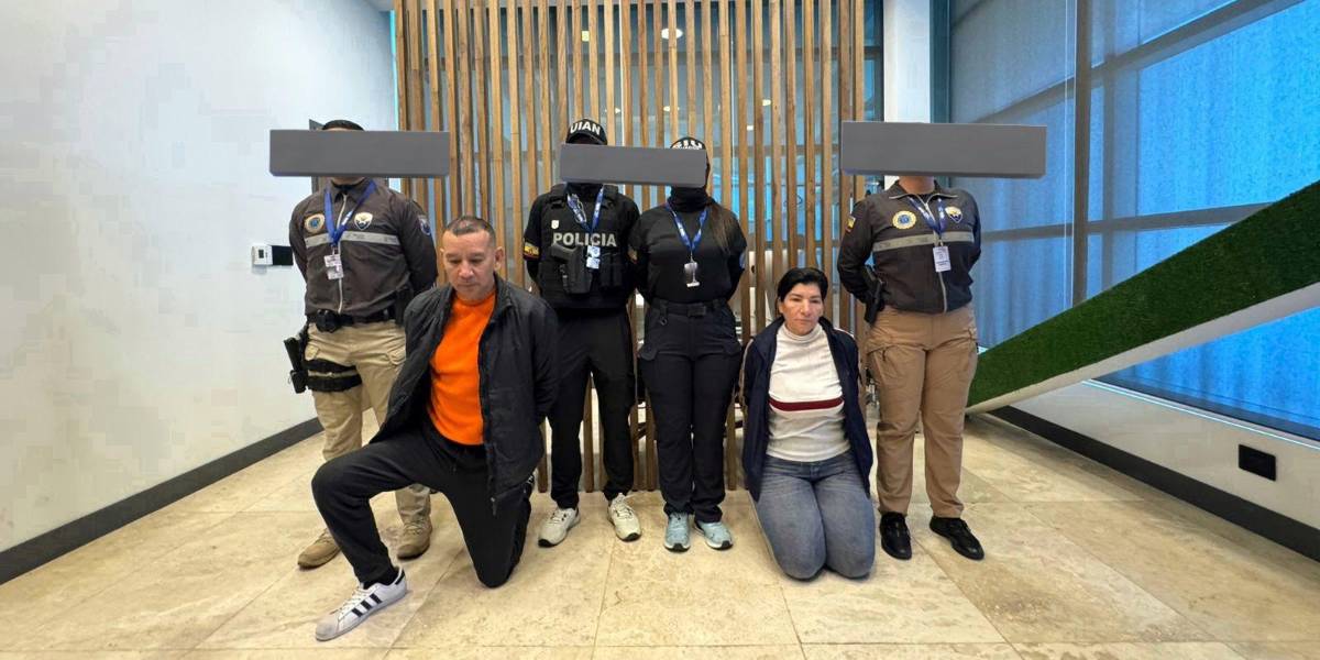 Ecuador extraditó a alias Llanero y alias Nirama, narcotraficantes colomboecuatorianos, a Estados Unidos