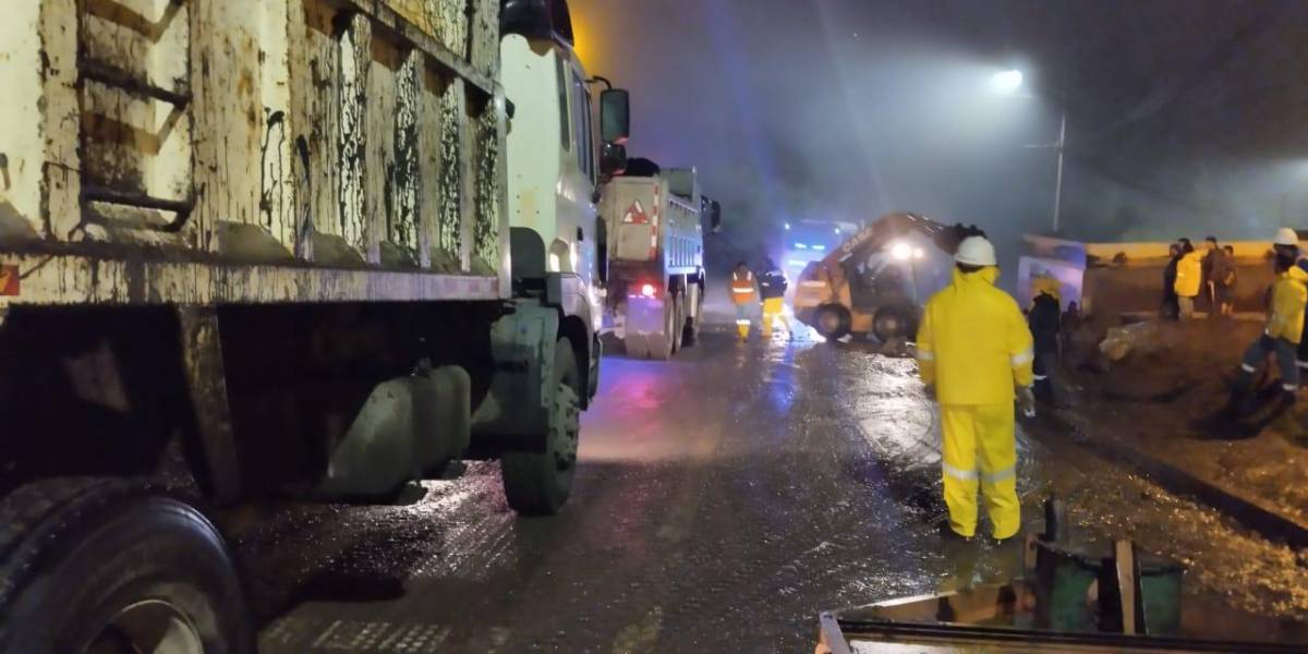 Quito: tres heridos tras desbordamiento de quebrada en Conocoto