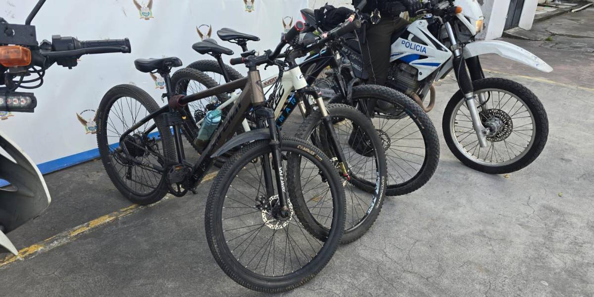 Quito: delincuentes atacaron con machetes a deportistas para robarles las bicicletas en el cerro Ungüí