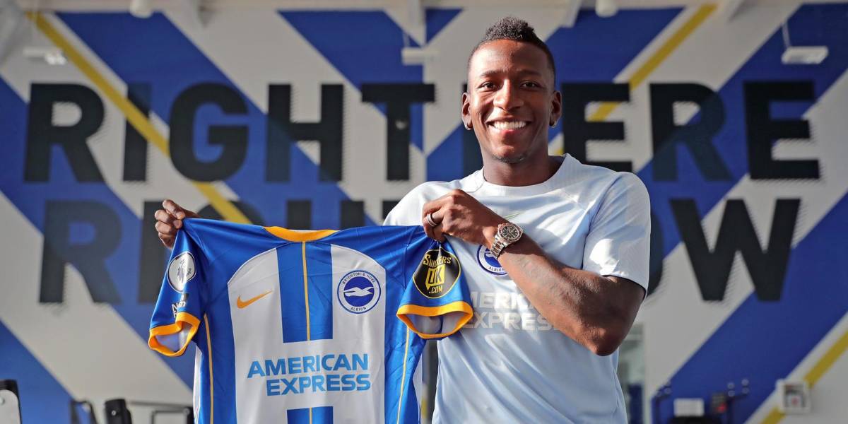 Entrenador del Brighton habló sobre la llegada de Pervis Estupiñán