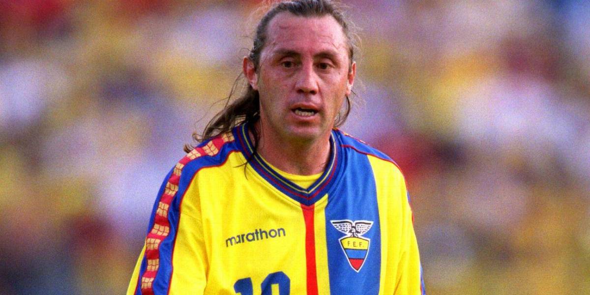 Álex Aguinaga sobre Kendry Paéz: Es error, sí, va a aprender, también. Ni lo vamos a crucificar, ni mucho menos