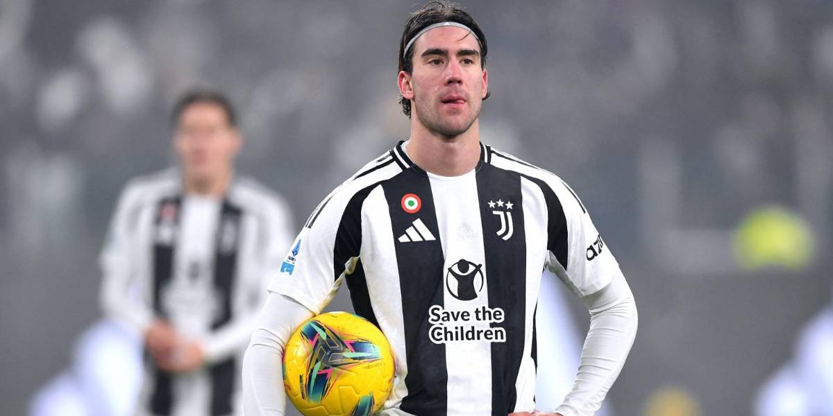 Vlahović bloquea el mercado de la Juventus tras confirmar que respetará su contrato hasta el 2026