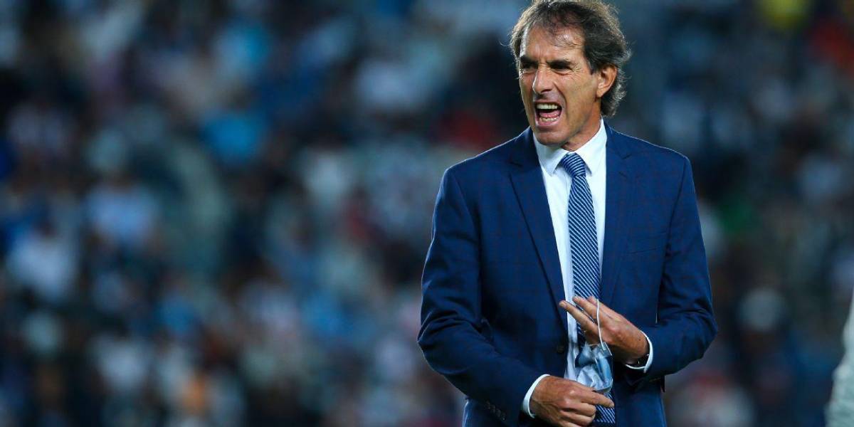 Guillermo Almada no ha sido llamado por la FEF, según Alfaro Moreno