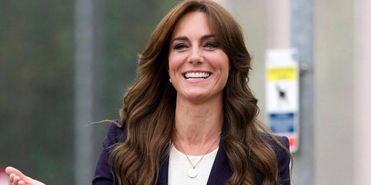 Kate Middleton rompe el protocolo para responder a una curiosa niña: “Sí, soy una princesa”