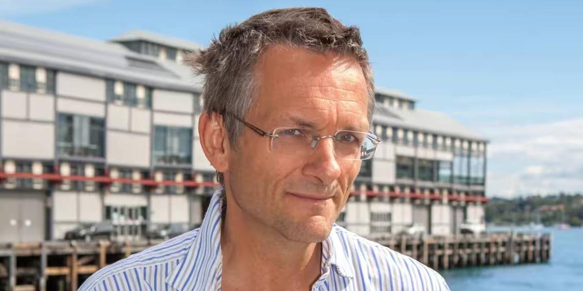 El presentador Michael Mosley es hallado muerto, tras estar desaparecido en una isla griega