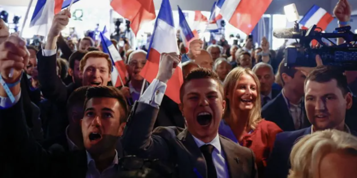 La centroderecha refuerza su mayoría en el Parlamento Europeo mientras que la extrema derecha avanza