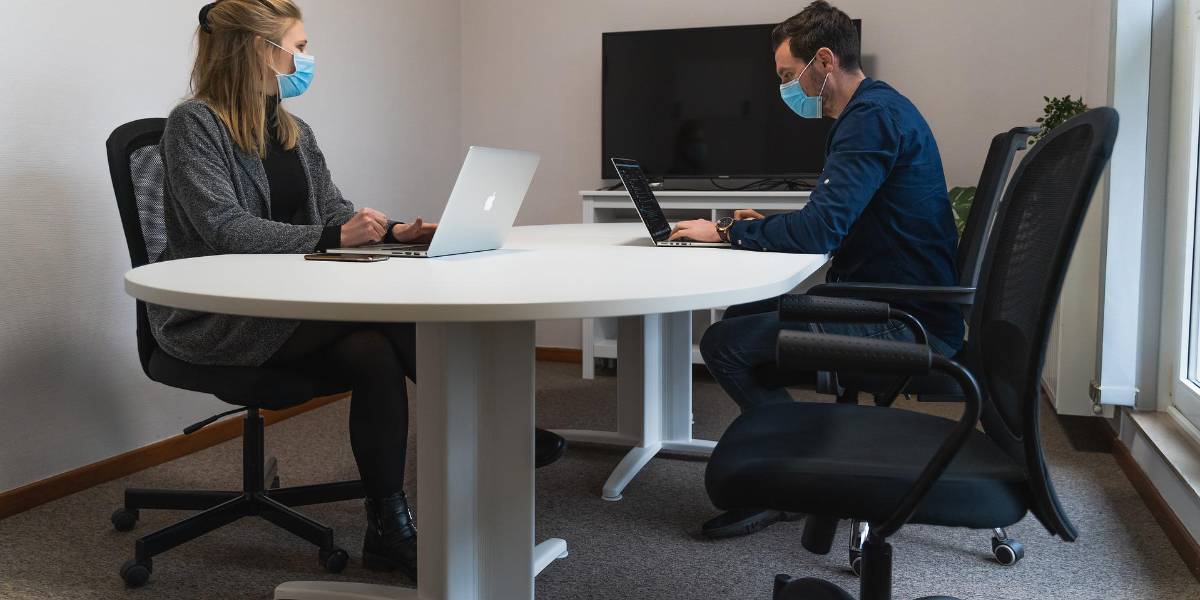 Aumento de ausentismo de trabajadores por sospecha o contagio de COVID-19