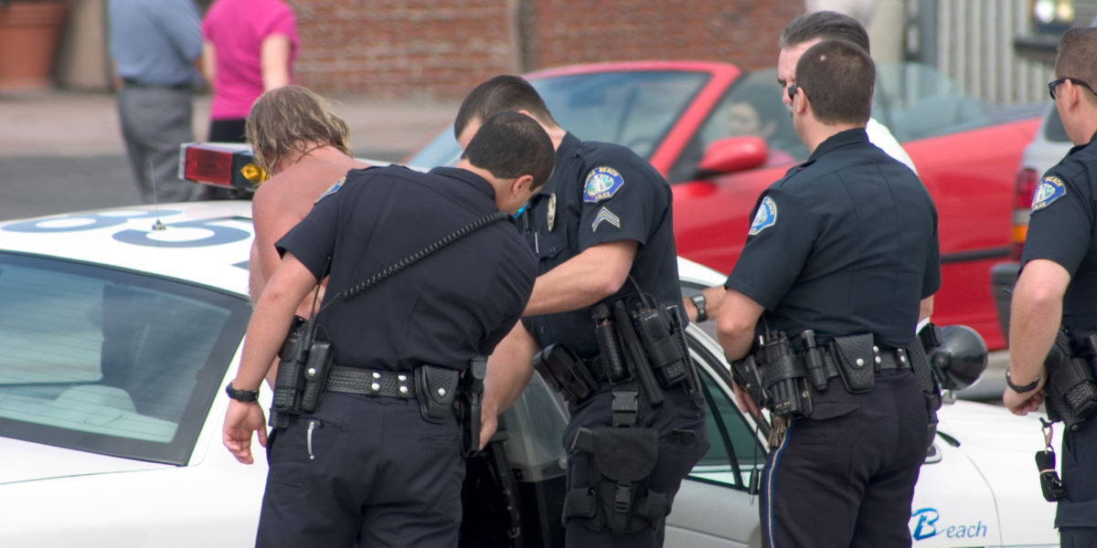 Florida: Arrestan a un hombre por tráfico de armas a México