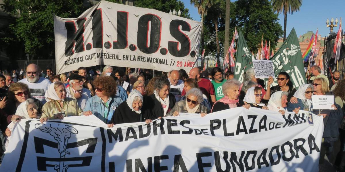 Argentina: abuelas de Plaza de Mayo identifican a otro nieto y renuevan su esperanza