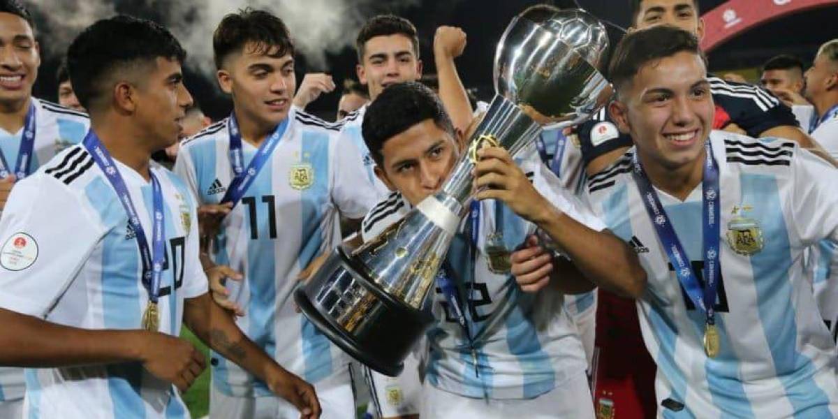 Sudamericano sub'17 arranca en Ecuador y Argentina defenderá su título