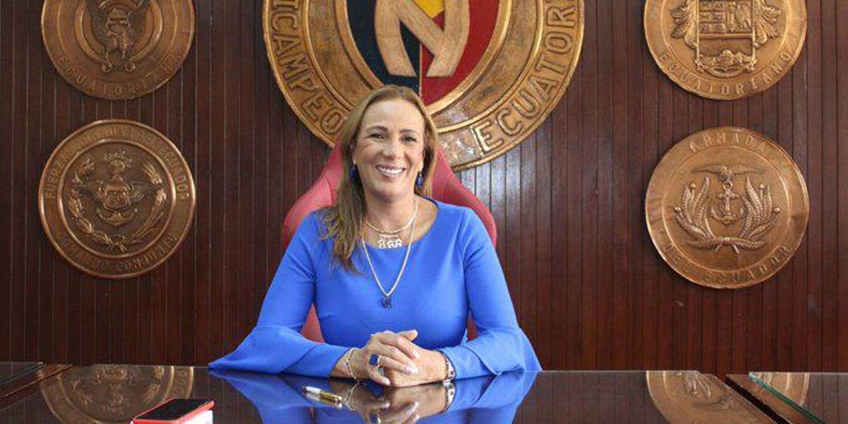 Lucía Vallecilla: Seremos candidatos junto a mi equipo y algunas personas más que se sumarán