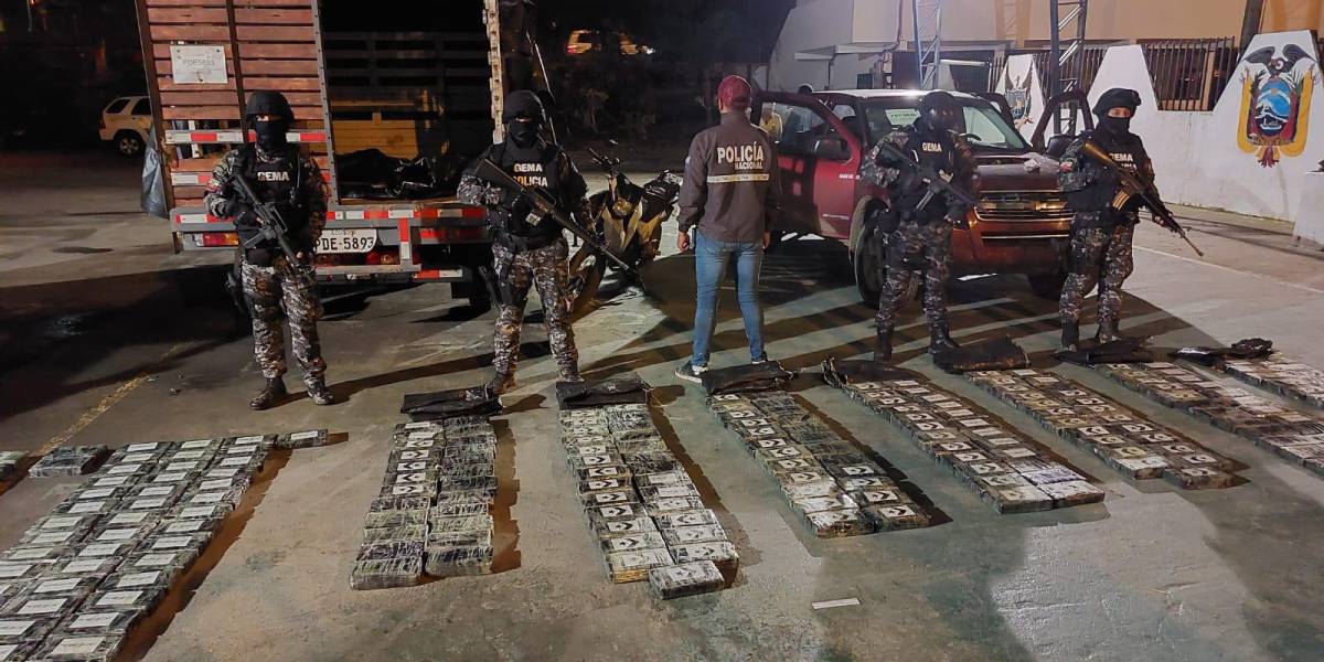 Cinco detenidos y 250 kilos de droga decomisados en Muisne, Esmeraldas