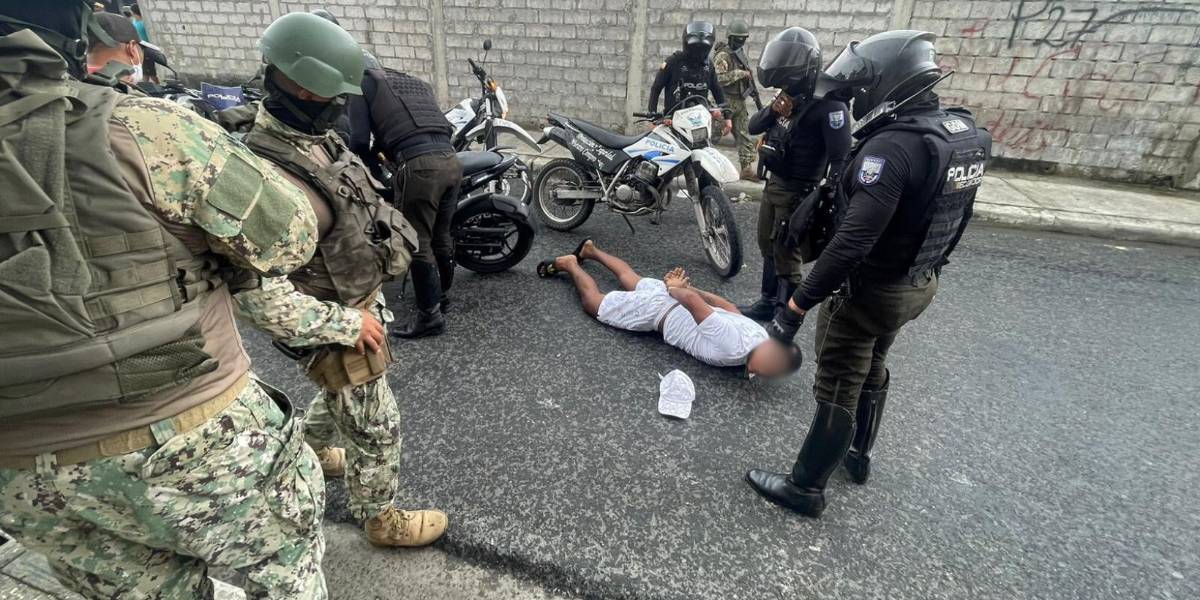 ¿Cuál es el límite entre la actuación militar y la violación a los derechos humanos?