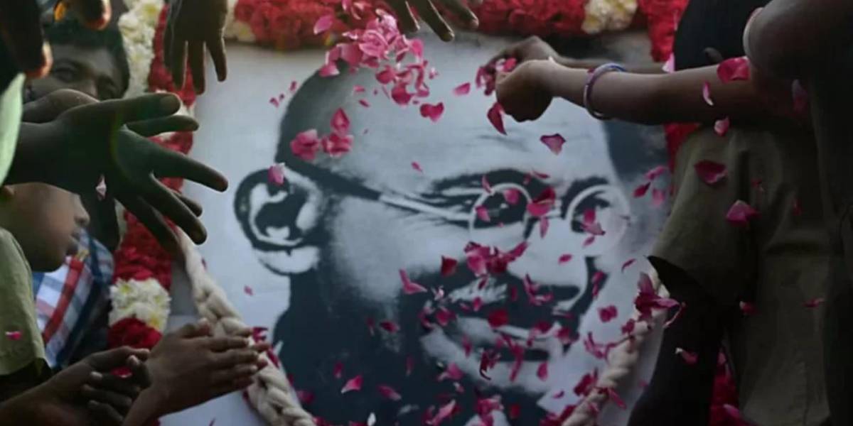 El misterio que rodea al asesino de Mahatma Gandhi