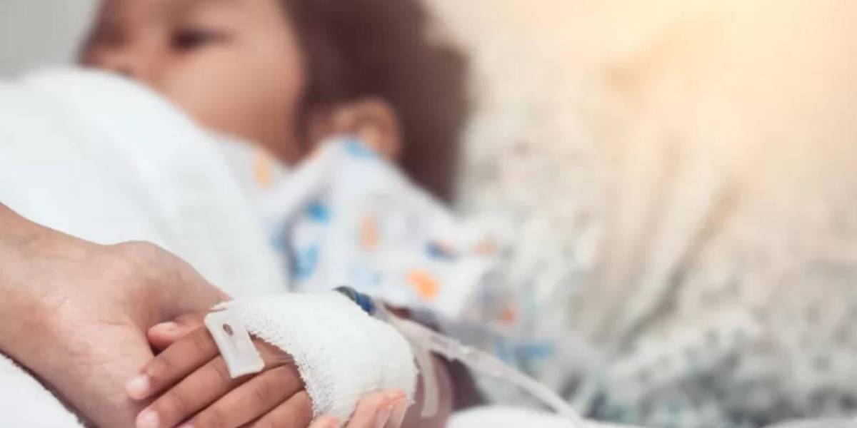 Cáncer infantil: los consejos de una experta para hablar con un niño que tiene la enfermedad