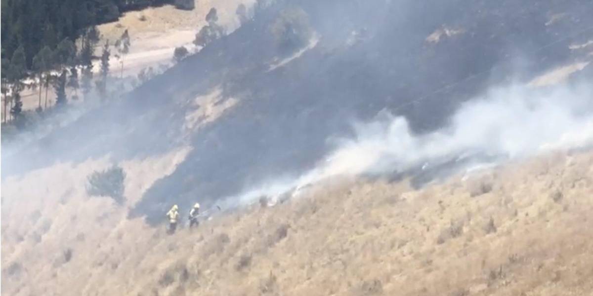 Incendios forestales Quito: la emergencia se reporta en la vía a Papallacta, este 14 de septiembre
