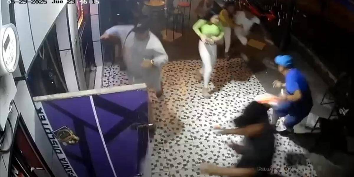 Guayaquil | Una cámara captó el ataque armado en una salsoteca de Bastión Popular