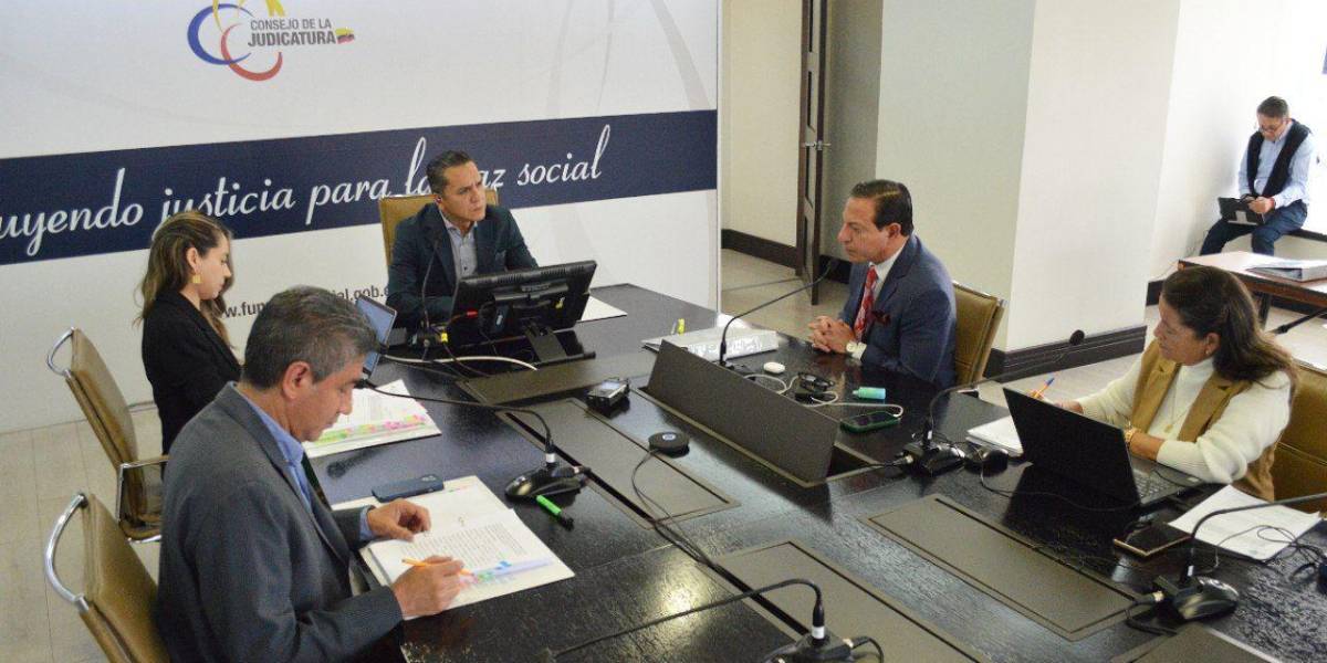 Opacidad y cuestionamientos en el concurso para renovar a los jueces de la Corte Nacional