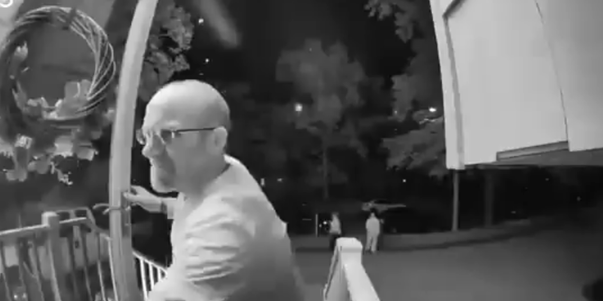 Vecino salva a una familia de un incendio en Nueva Jersey