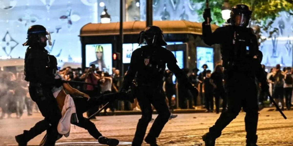 79 detenidos en Francia por las celebraciones del título del PSG