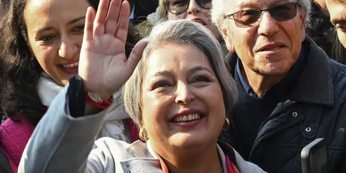 Quién es Jeannette Jara, la comunista que obtuvo un histórico triunfo en las primarias de Chile y será candidata de la izquierda para suceder a Boric