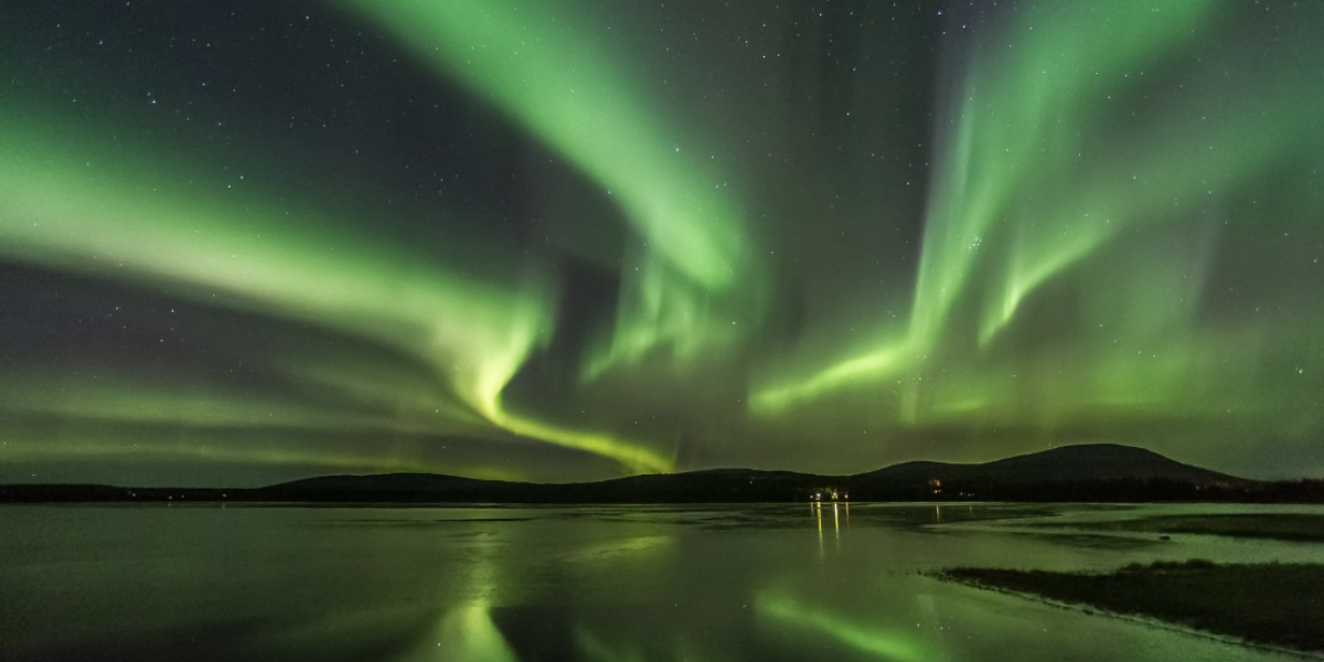 Auroras boreales iluminan el cielo de Finlandia en junio gracias a una intensa tormenta solar