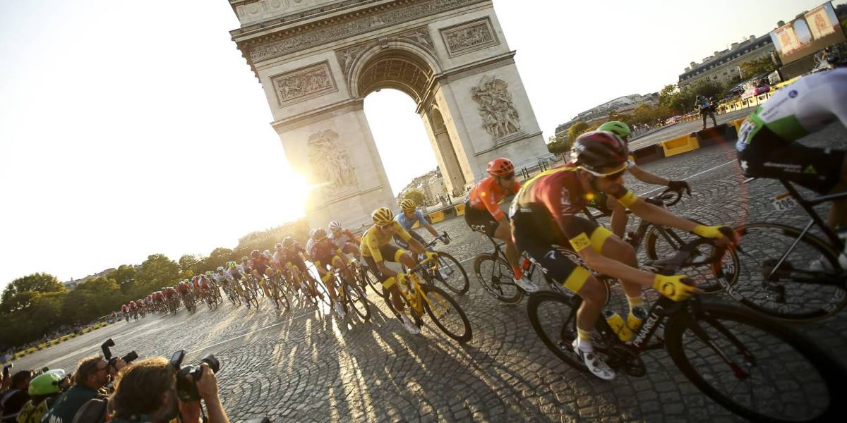 Lugar, fecha y distancia de las etapas del Tour de Francia