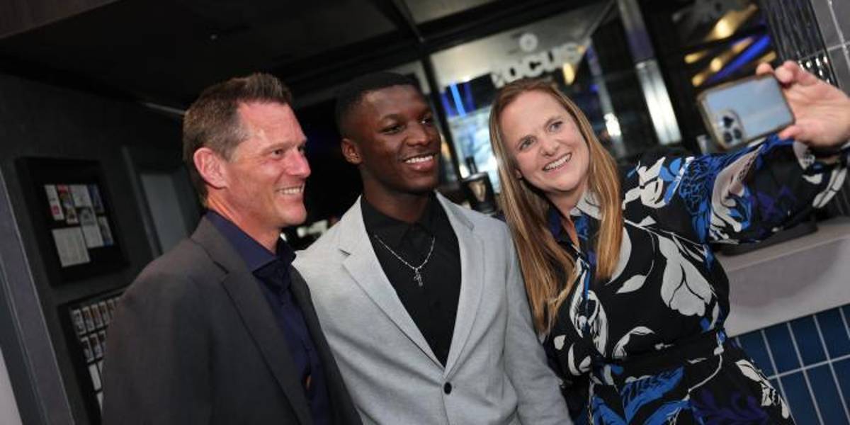 Moisés Caicedo fue premiado como el mejor jugador de la temporada en el Brighton