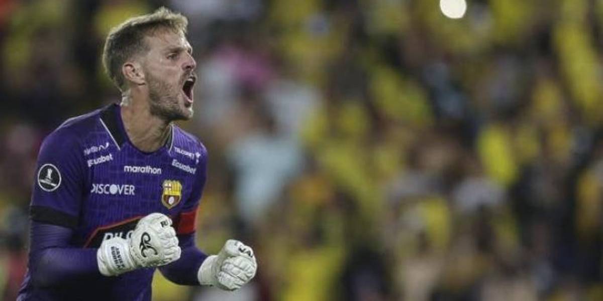 Banguera: Burrai es un excelente arquero, si le brindan la oportunidad de jugar por Ecuador, lo hará de la mejor manera