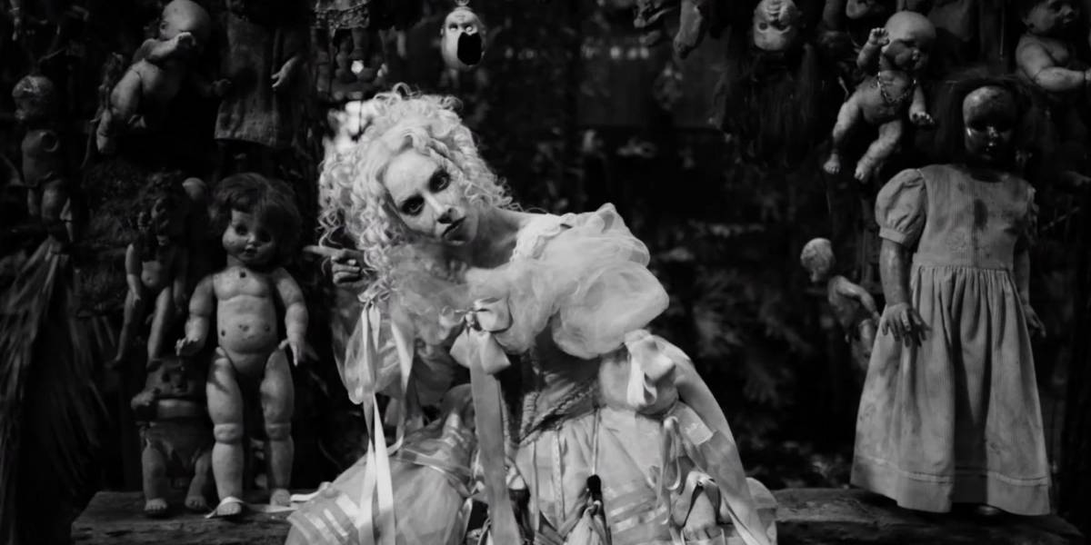 Lady Gaga y Tim Burton estrenan videoclip de The Dead Dance para Merlina 2