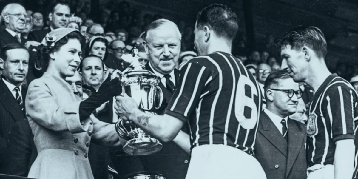 El fútbol inglés está de luto por la muerte de la Reina Isabel