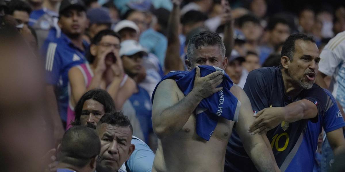Emelec, sancionado en 10 de 13 partidos en el Capwell y espera nueva multa tras el Clásico del Astillero