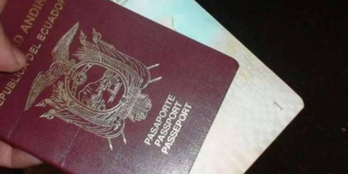 Los 8 casos urgentes para sacar su pasaporte sin turno en el Registro Civil y los requisitos que necesita cumplir