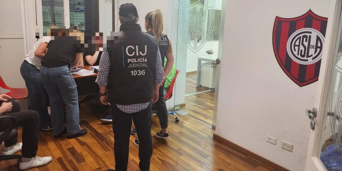 La Policía de Argentina allana la sede de San Lorenzo y la casa de Moretti por supuesto soborno