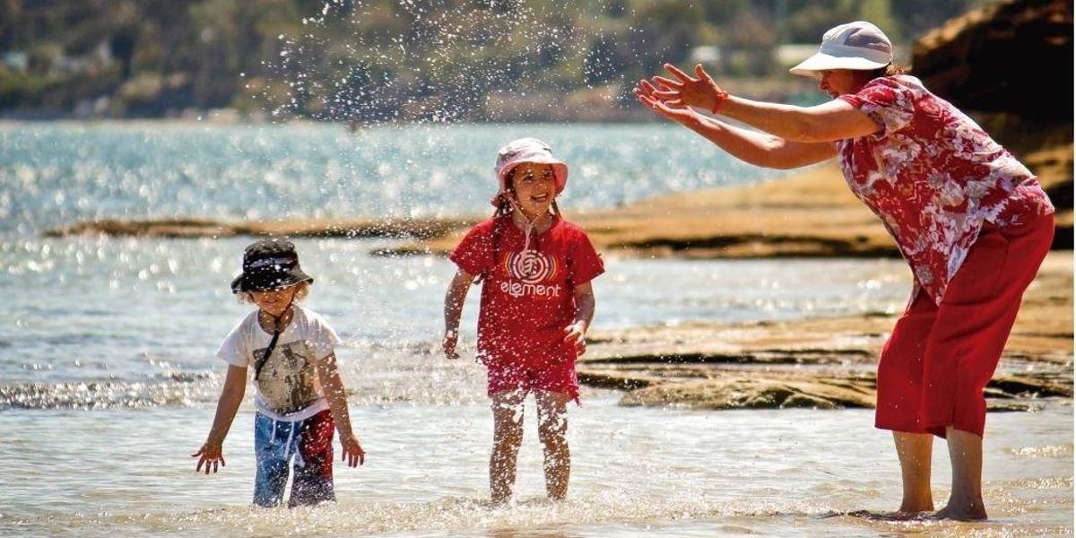 La relación entre abuelos y nietos puede prevenir el alzheimer