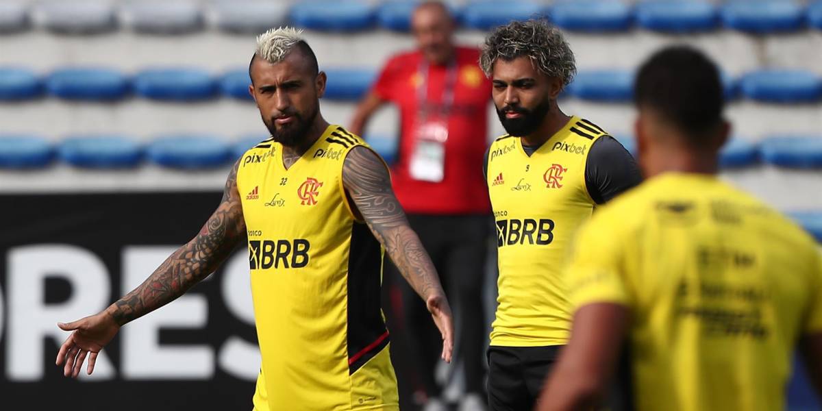 ¿Jugará Arturo Vidal la final de la Copa Libertadores?