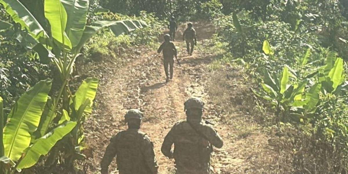 El Gobierno condena el asesinato de 11 militares en Orellana
